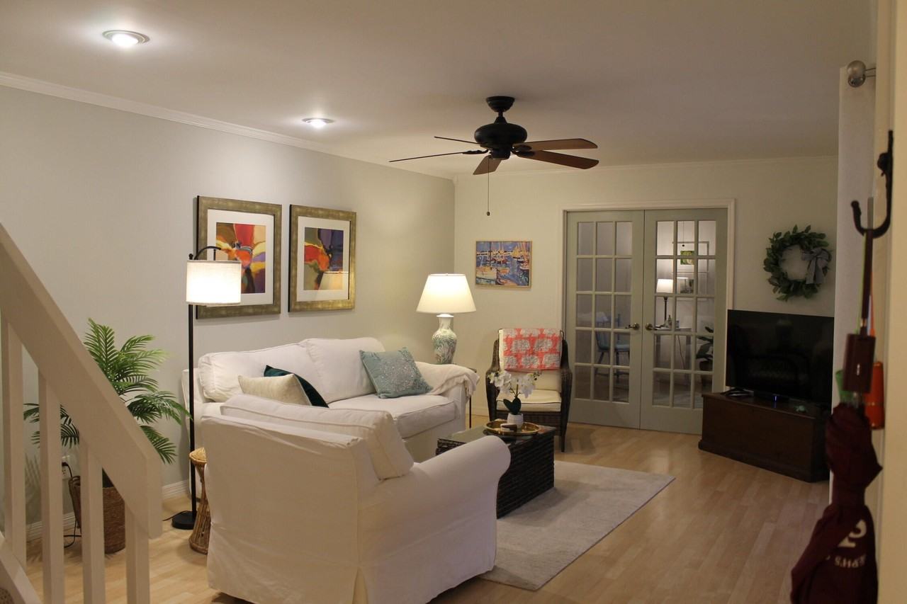 301 Se Castle Ct - Photo 6 of 24