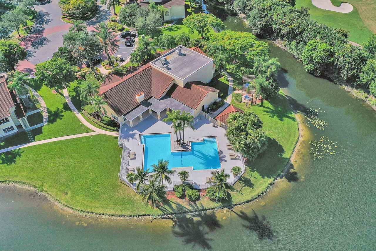 595 Vista Isles Dr #1925