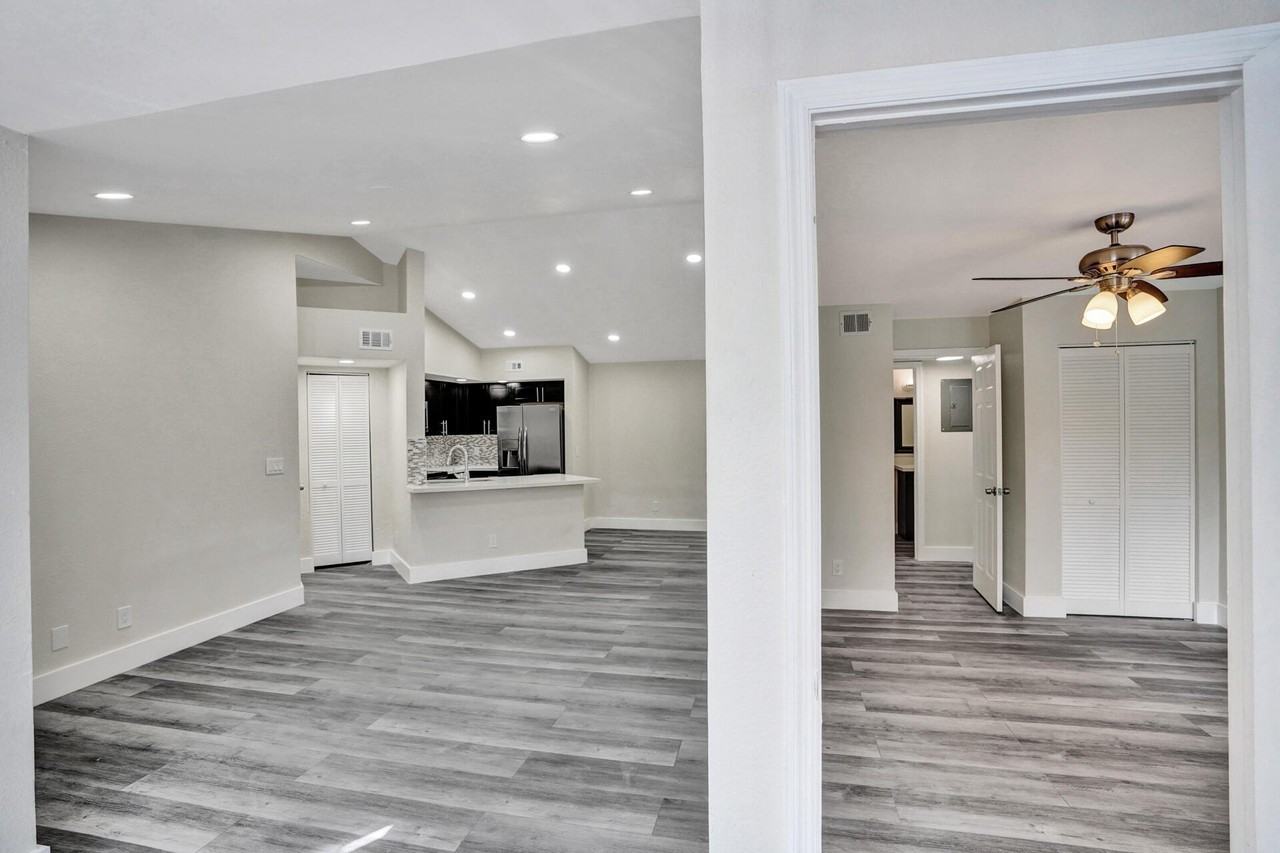 595 Vista Isles Dr #1925 - Photo 7 of 26