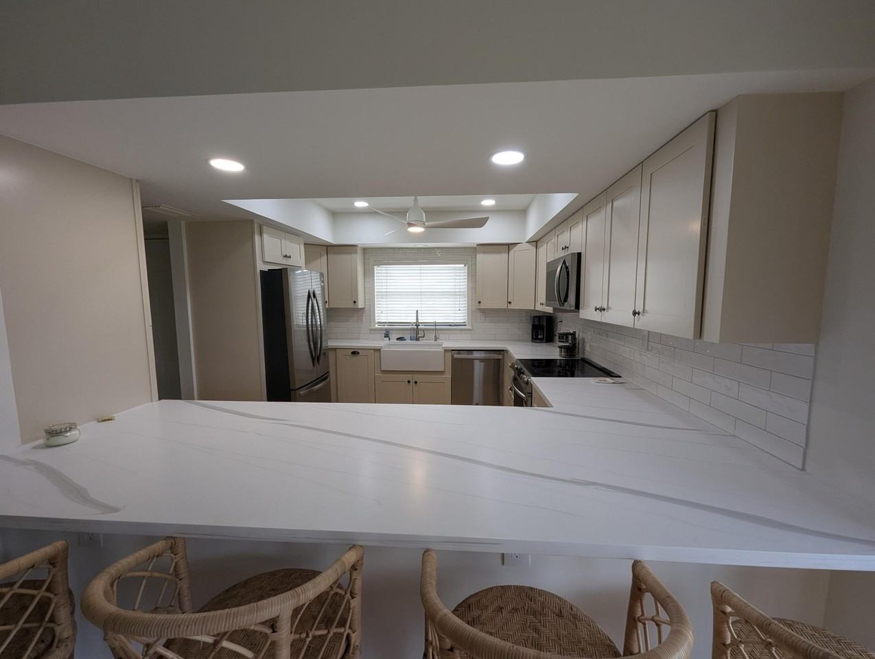 404 Clubhouse Cir - Photo 6 of 20
