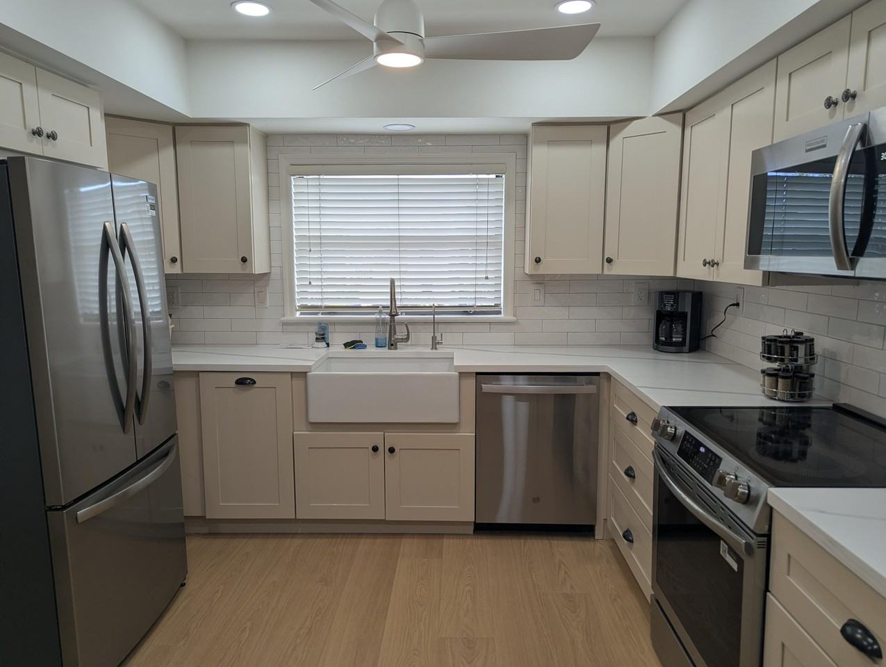 404 Clubhouse Cir - Photo 7 of 20