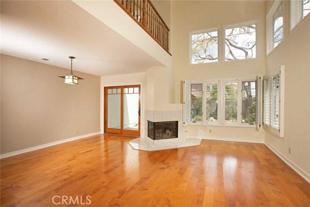 1080 Rocton Dr - Photo 3 of 8