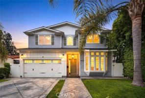 featured image of 4533 Farmdale Ave