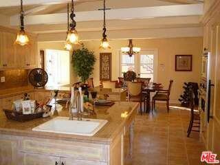 3920 Van Noord Ave - Photo 5 of 8