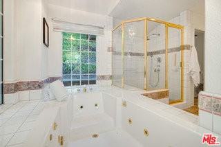 3508 Adamsville Ave - Photo 7 of 8