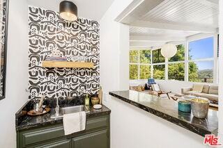 19783 Valley View Dr - Photo 5 of 8