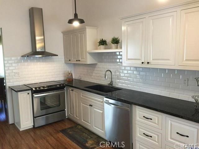 5318 Godbey Dr - Photo 4 of 5