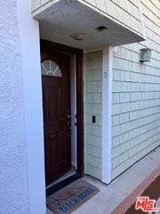 1837 11th St #3 - Photo 3 of 8