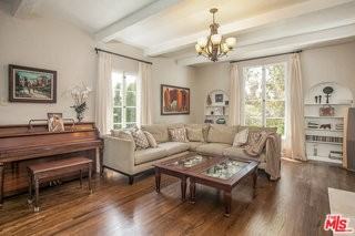 1332 Comstock Ave - Photo 3 of 8