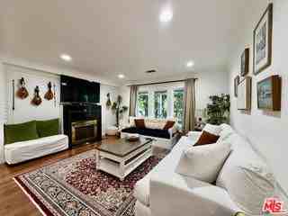 7764 Fountain Ave - Photo 6 of 8