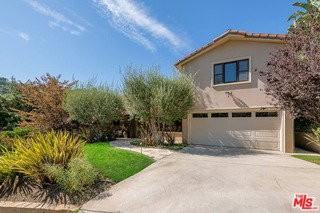 9545 Dalegrove Dr - Photo 2 of 8