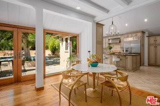 9545 Dalegrove Dr - Photo 7 of 8