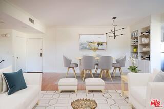 832 Palm Ave #305 - Photo 2 of 8