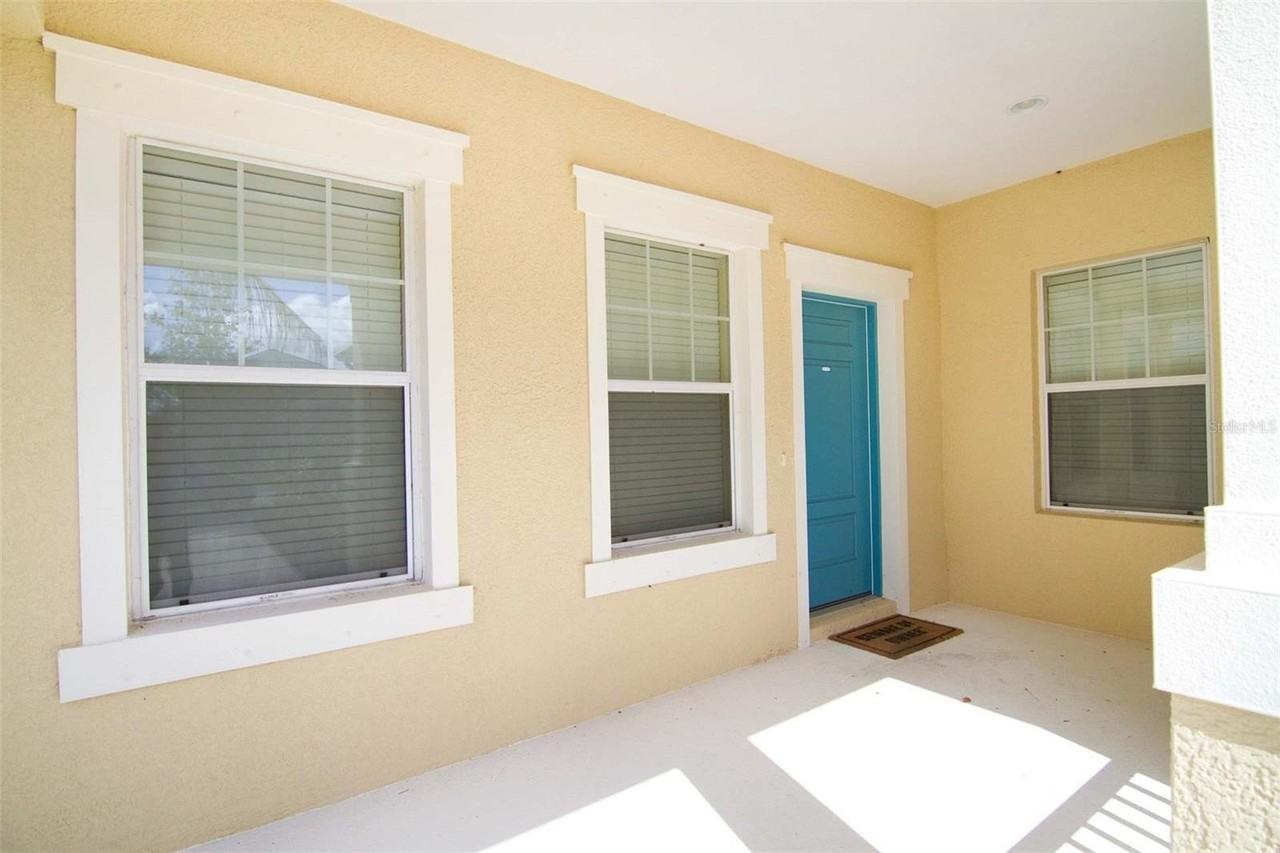 12256 Longview Lake Cir - Photo 2 of 35