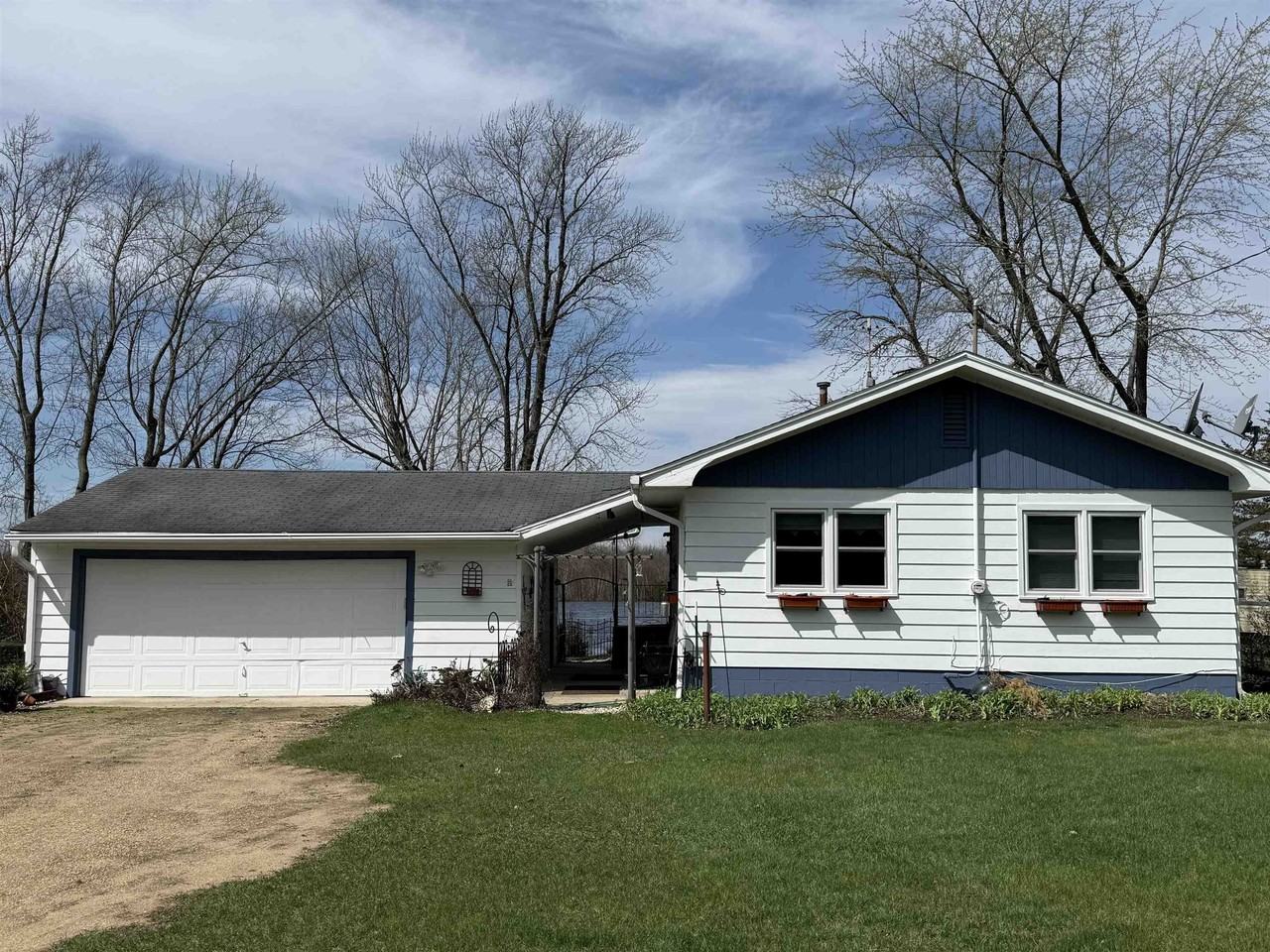 2893 County Road Z - Photo 2 of 19