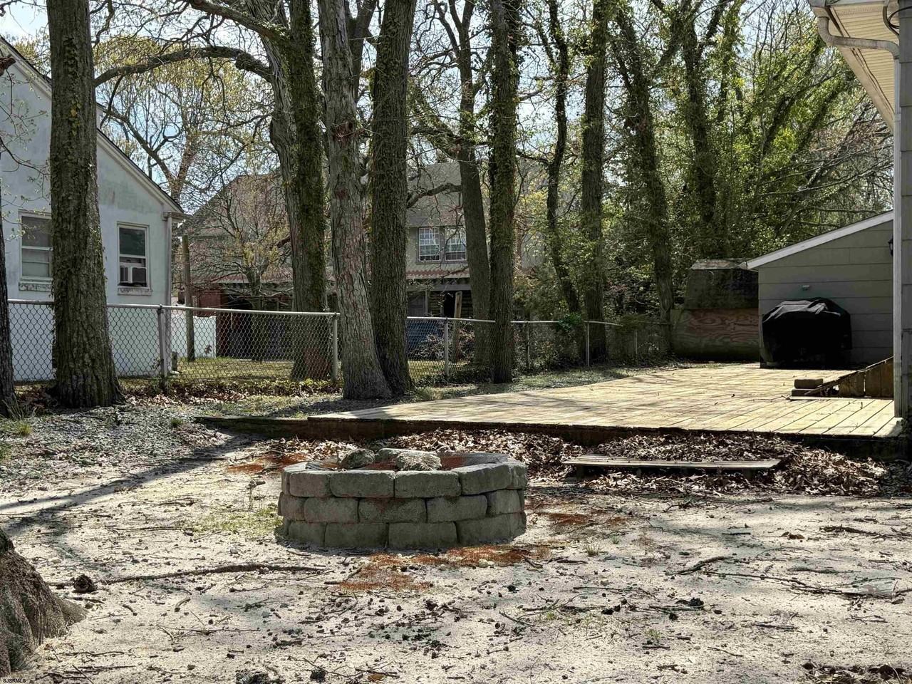 644 5th St Street - Photo 6 of 49