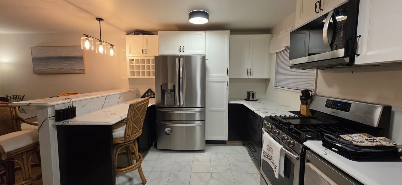 512 N Somerset Ave - Photo 5 of 17