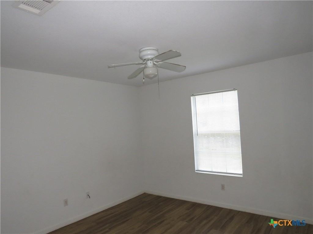 1623 Pontotoc Trce #A - Photo 6 of 9