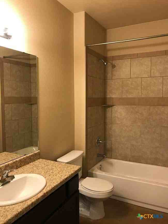 4403 Cambridge Dr #B - Photo 7 of 14