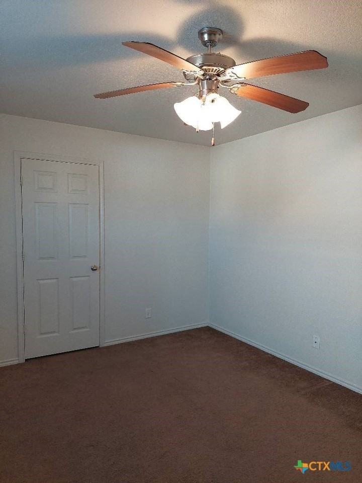 3902 Bolivar Dr - Photo 6 of 11