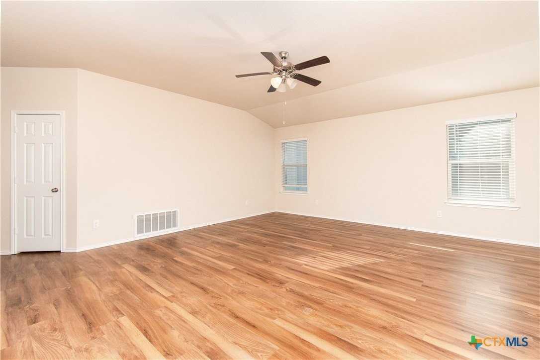 2319 Pintail Loop - Photo 3 of 23