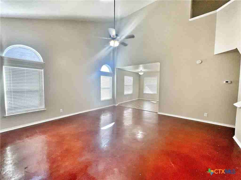 655 Tom Kemp Dr - Photo 6 of 29