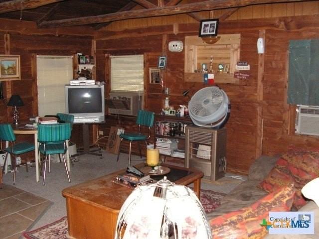 624 Live Fls - Photo 4 of 9