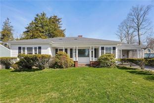 111 Beach Rd - Photo 1 of 1