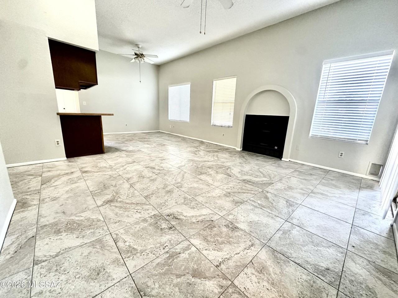 4300 W Pyracantha Dr - Photo 3 of 18