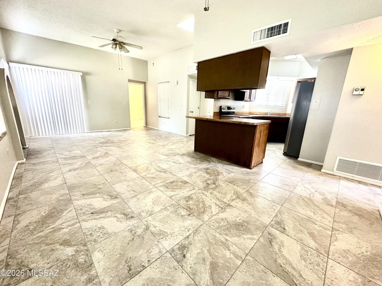 4300 W Pyracantha Dr - Photo 5 of 18