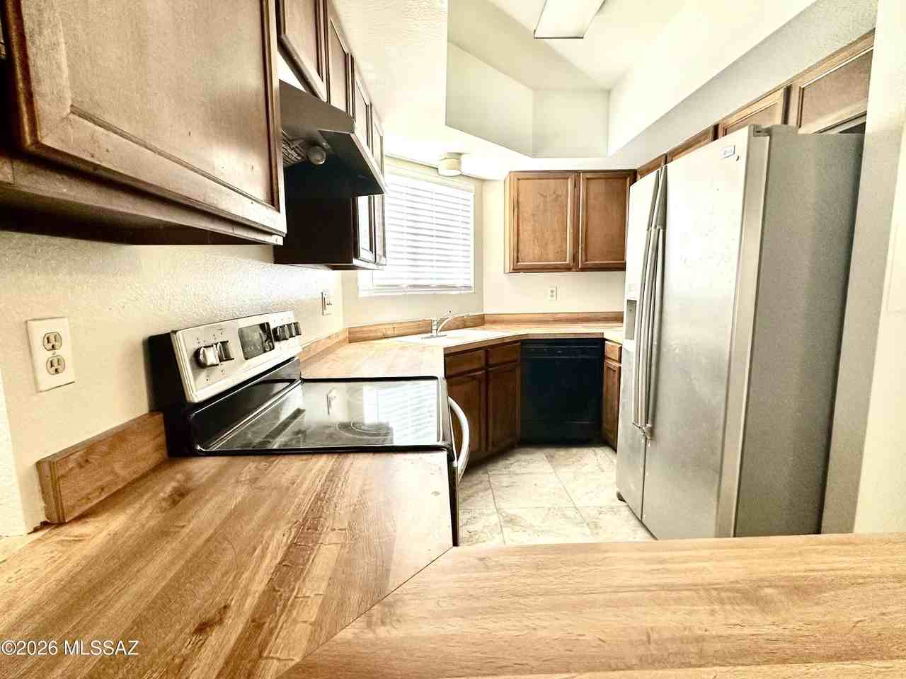 4300 W Pyracantha Dr - Photo 7 of 18