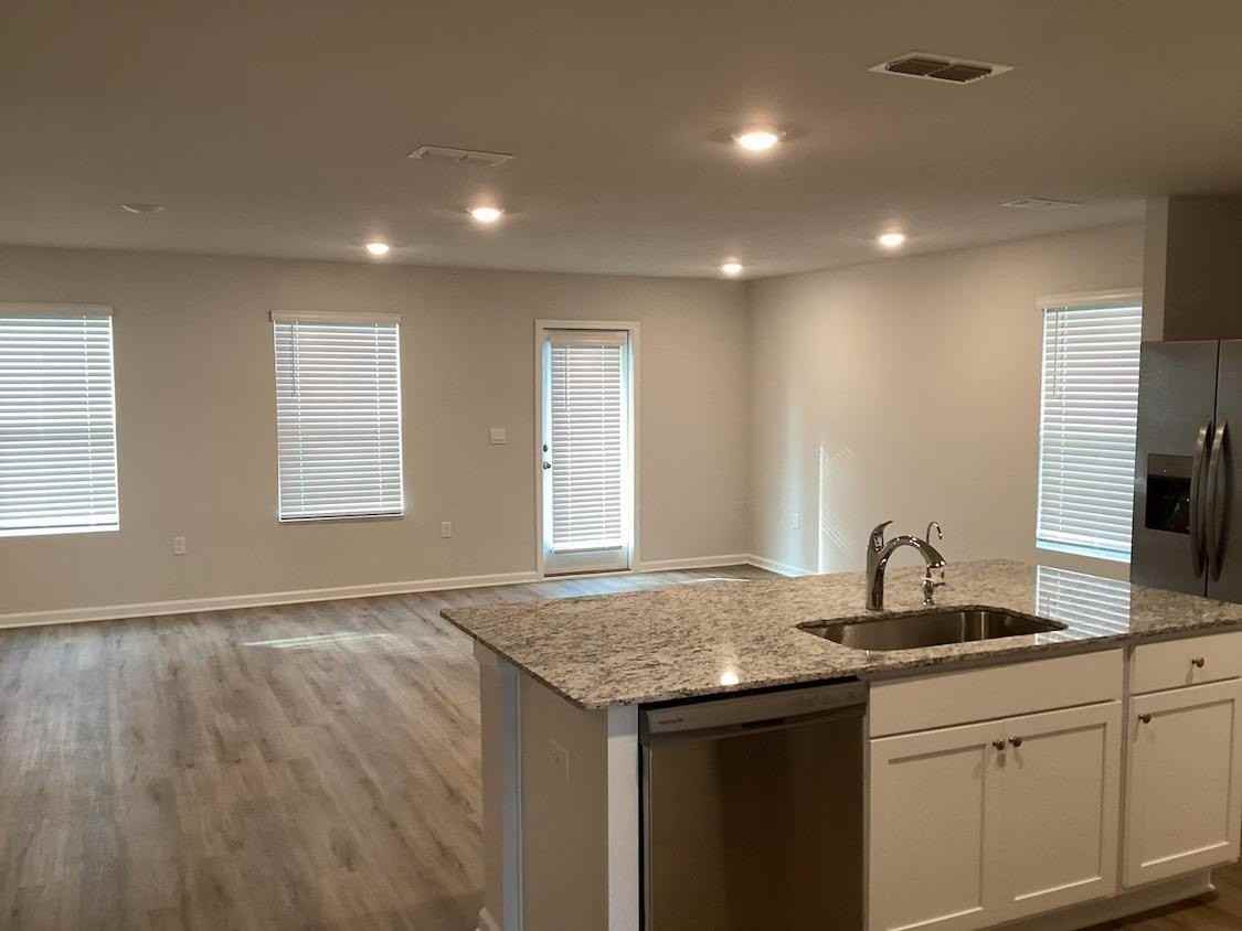 4057 Brownstone Way - Photo 4 of 11