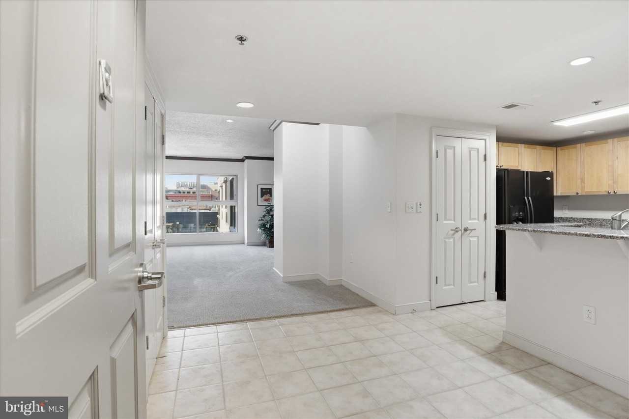 777 7th St Nw #732 - Photo 3 of 29