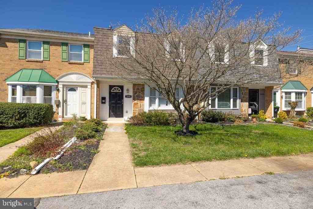 3206 Emerald Pl - Photo 2 of 27