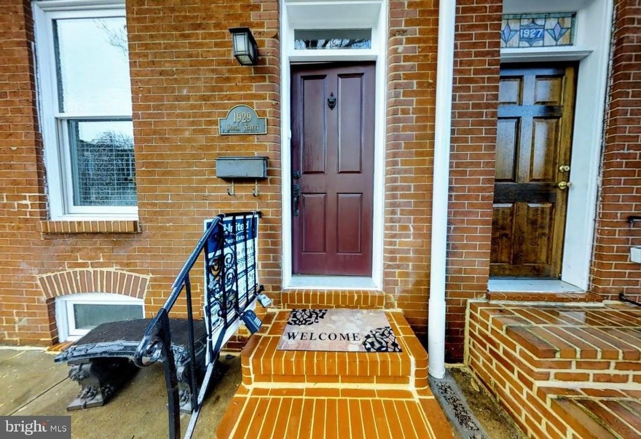 1929 Gough St - Photo 2 of 32