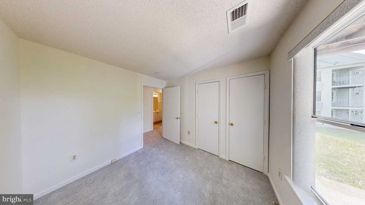 2806 Clear Shot Dr #3 - Photo 5 of 14