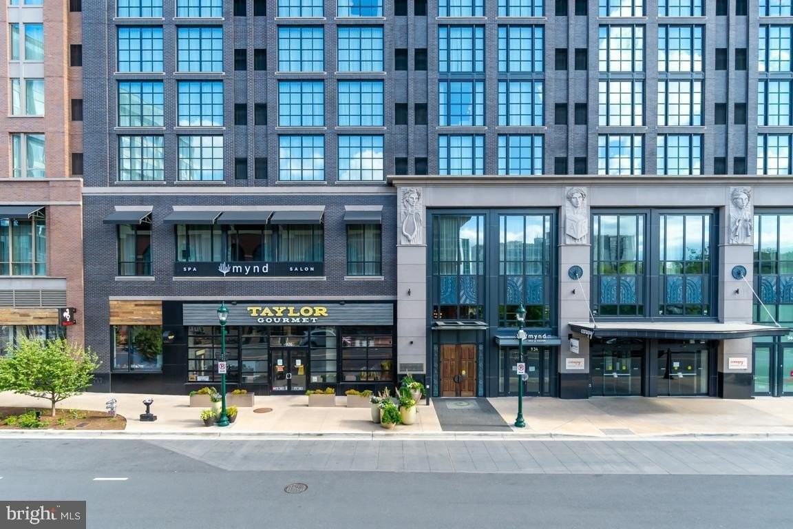 930 Rose Ave #1902 - Photo 2 of 25