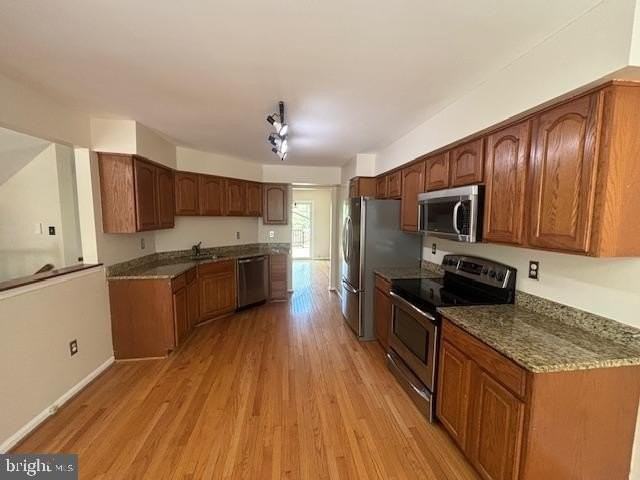 1430 Wake Forest Dr - Photo 7 of 28