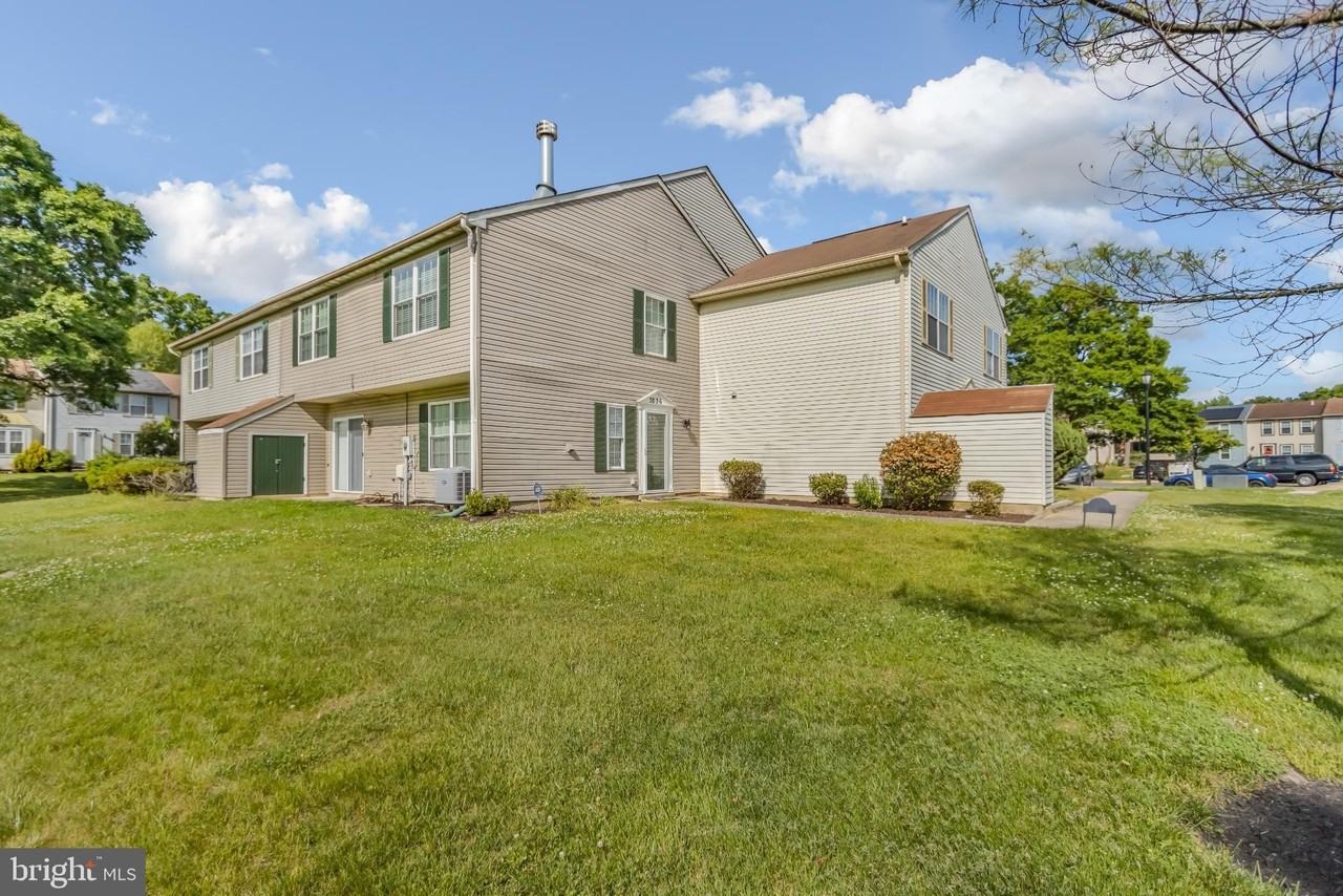 3036 New Oak Ln - Photo 2 of 28