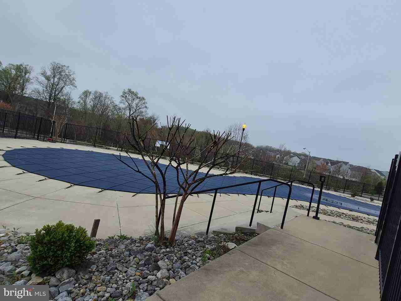 9707 Glassy Creek Way - Photo 7 of 26