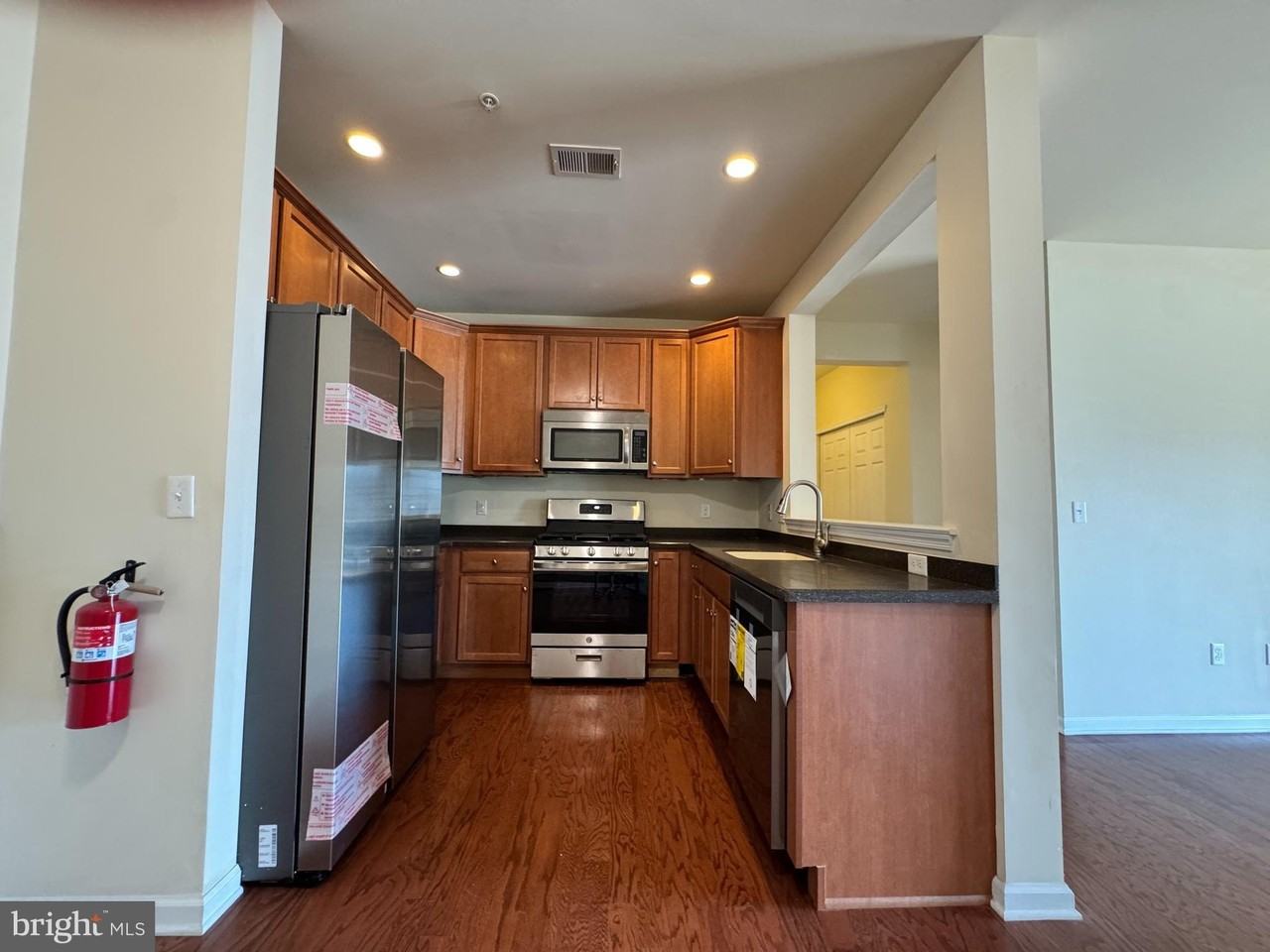 4322 Champions Run - Photo 5 of 24