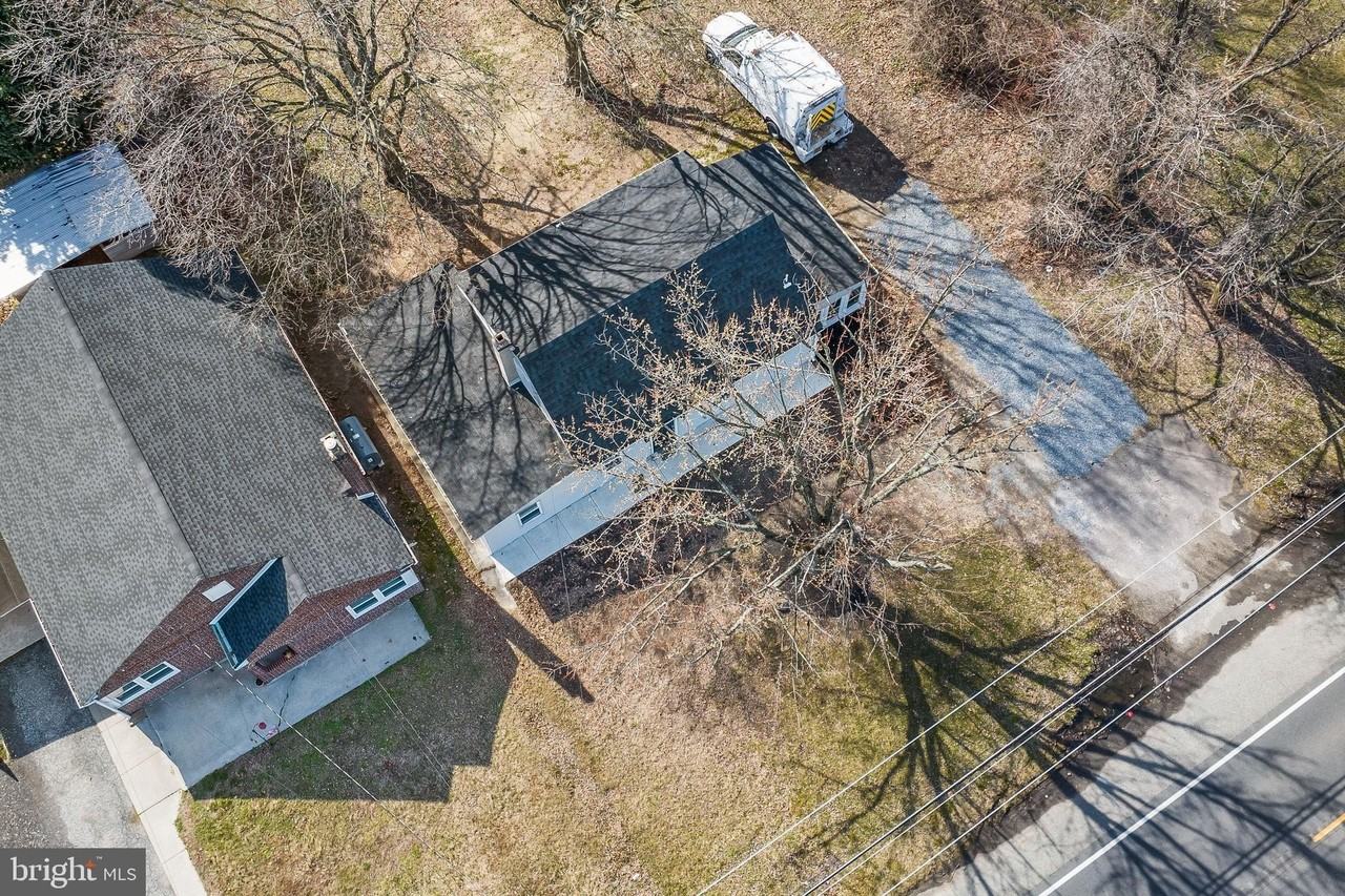 695 Salem Quinton Rd - Photo 3 of 44