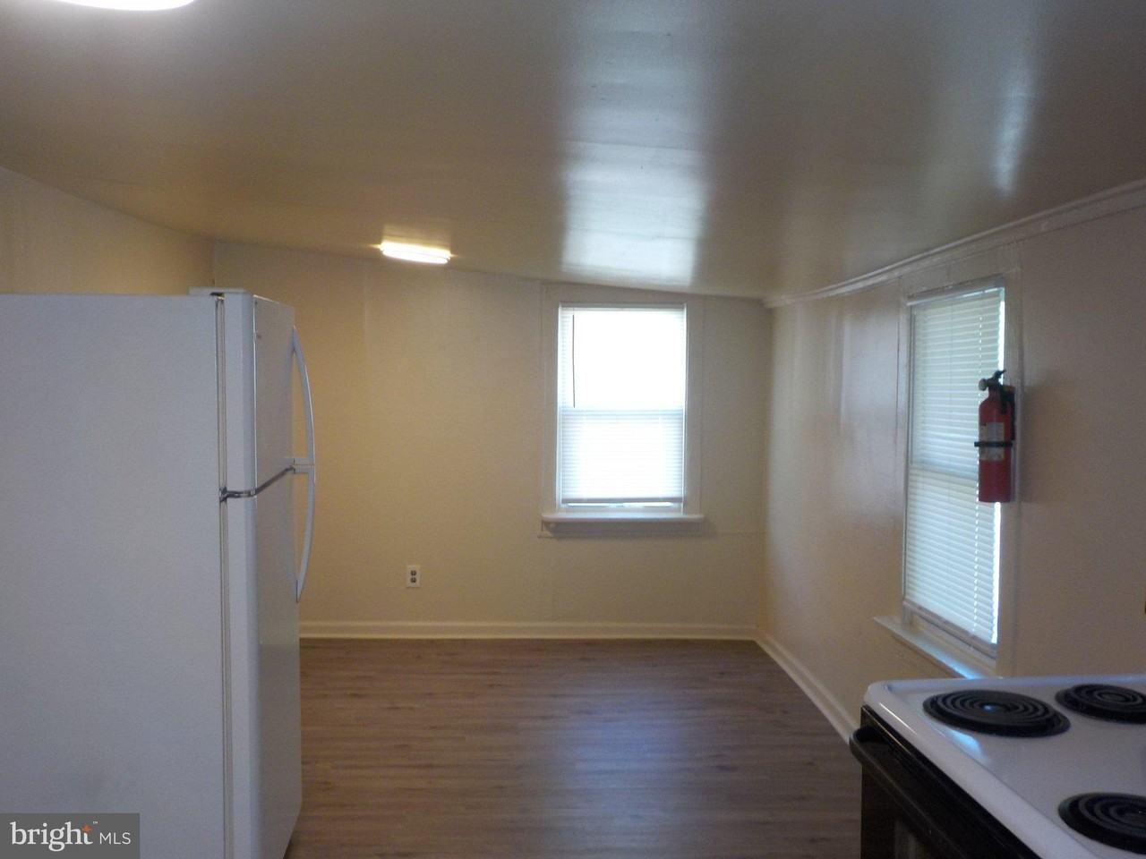 26 Walnut St #A - Photo 4 of 11