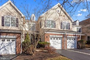 2333 Dorchester St W #W - Photo 1 of 1