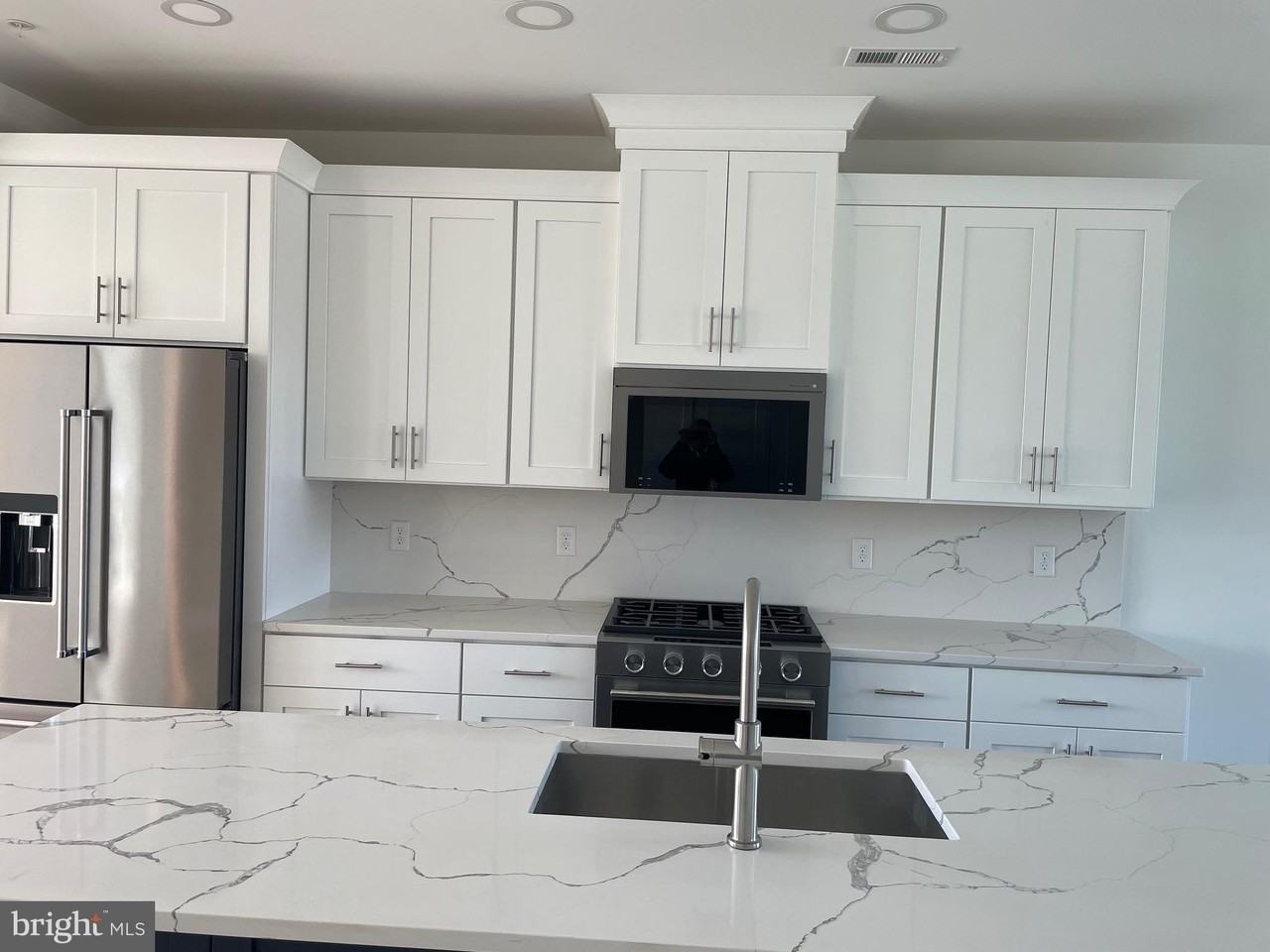 103 BRIANNA Court - Photo 7 of 38