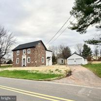 760 Sanatoga Rd - Photo 1 of 1
