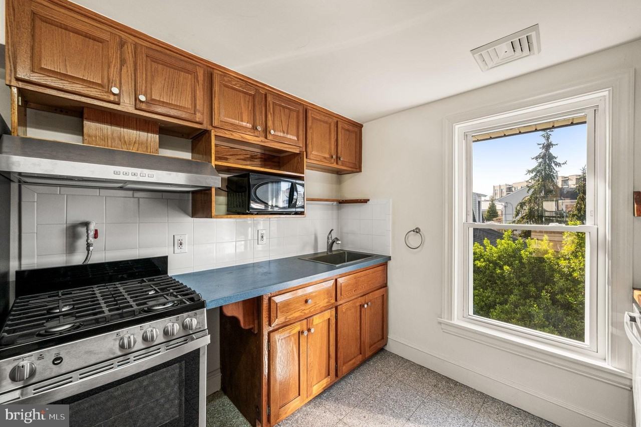 113 Sibley Ave - Photo 7 of 25