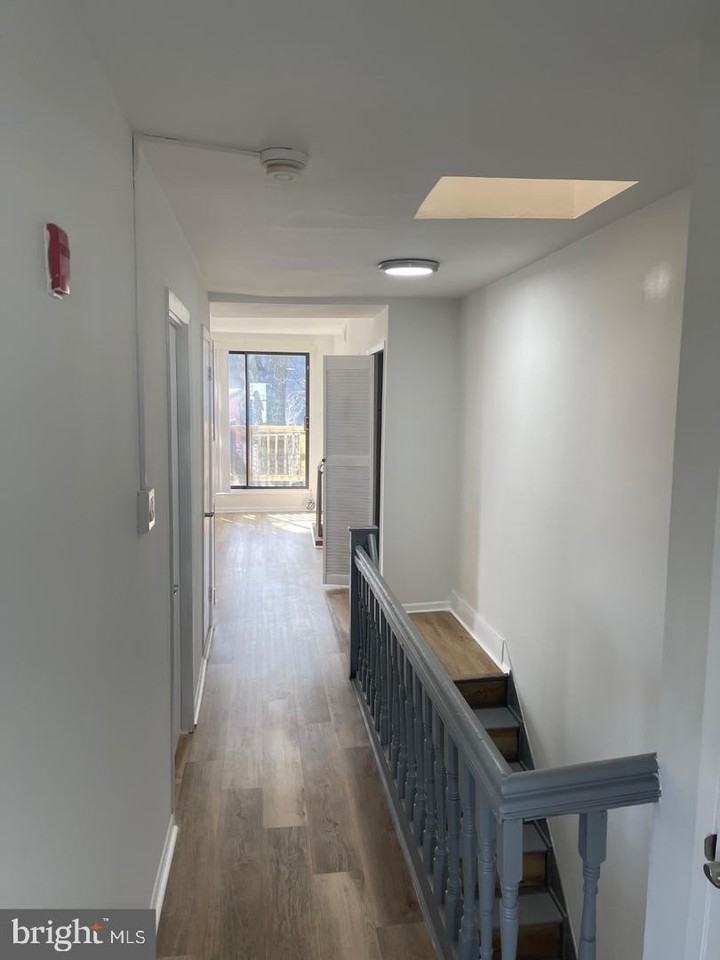 1904 Fairmount Ave #3 - Photo 7 of 15