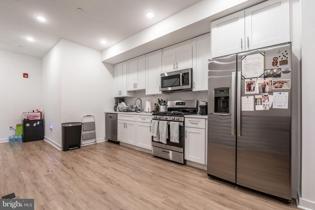 2613 Federal St #C - Photo 2 of 26