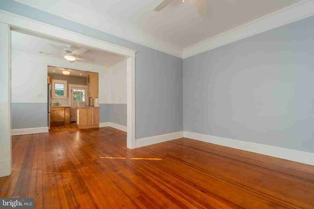 928 19th St S - Photo 6 of 27